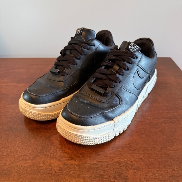 Nike Air Force 1 Pixel Black Sneakers Size 7 - Picture 1 of 5
